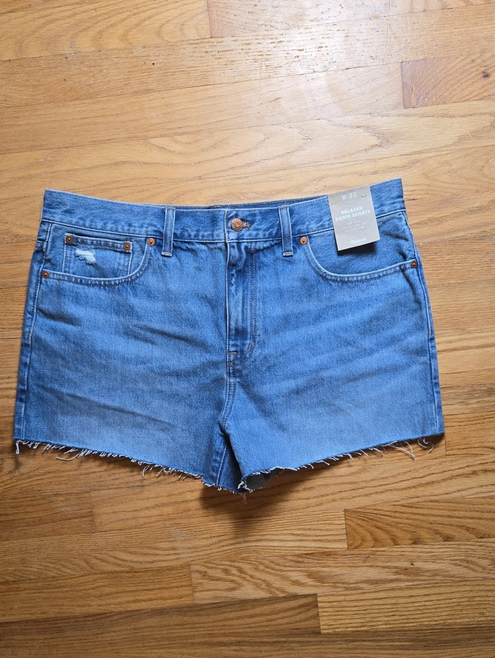 BN Madewell relaxed denim shorts, Kelton wash raw-hem edition